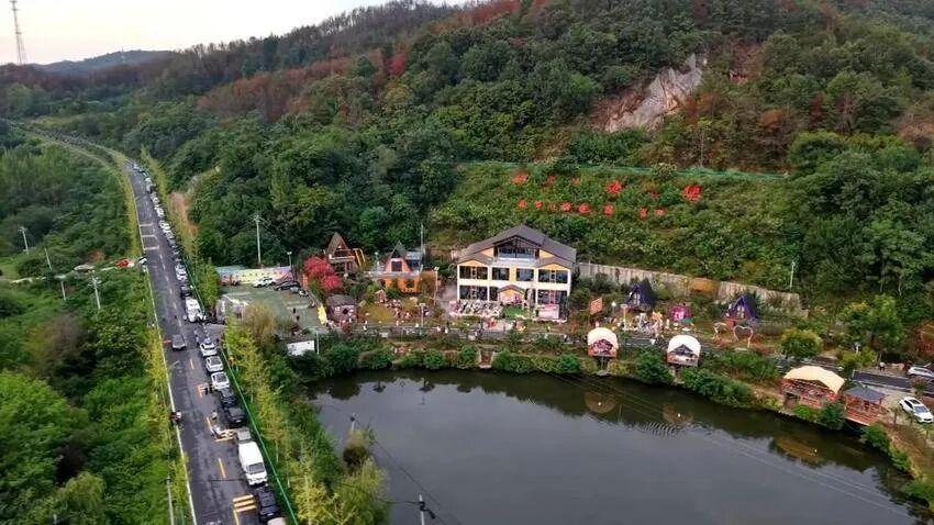 独臂踏征途忠魂耀澴川（报纸稿）.docx